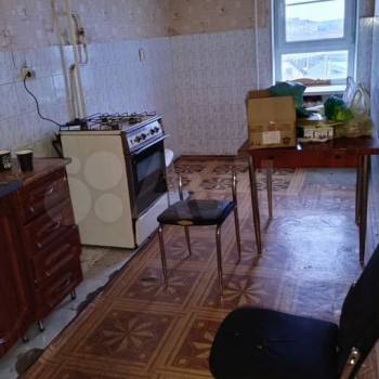 Продается Многокомнатная квартира, 79,9 м²