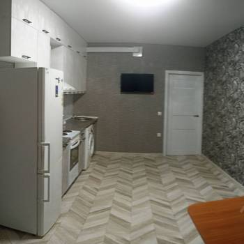 Сдается 1-комнатная квартира, 65 м²