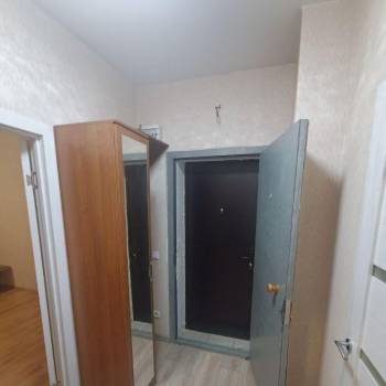 Сдается 1-комнатная квартира, 40 м²