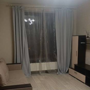 Сдается 1-комнатная квартира, 37 м²