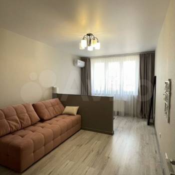 Сдается 1-комнатная квартира, 38 м²