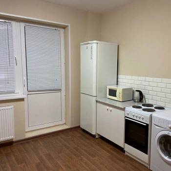 Сдается 1-комнатная квартира, 35 м²