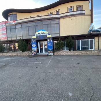 Сдается Нежилое помещение, 550 м²