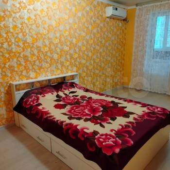 Сдается 1-комнатная квартира, 45 м²