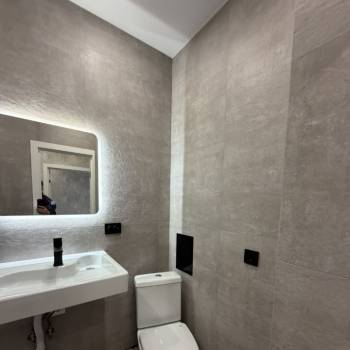 Продается 1-комнатная квартира, 35 м²