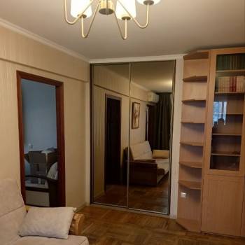 Продается Многокомнатная квартира, 59,3 м²