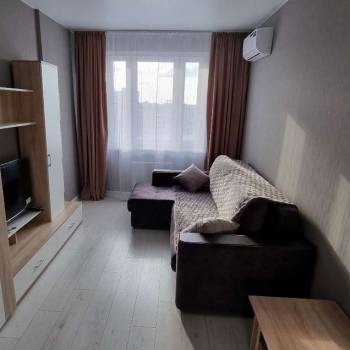 Сдается 1-комнатная квартира, 35 м²