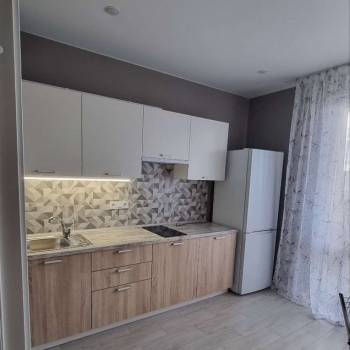 Сдается 1-комнатная квартира, 35 м²