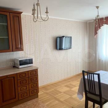 Сдается Многокомнатная квартира, 82 м²
