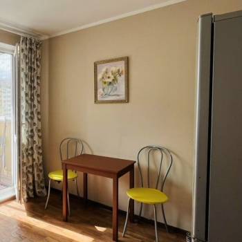 Сдается 1-комнатная квартира, 37,6 м²