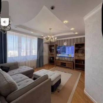 Сдается Многокомнатная квартира, 98 м²