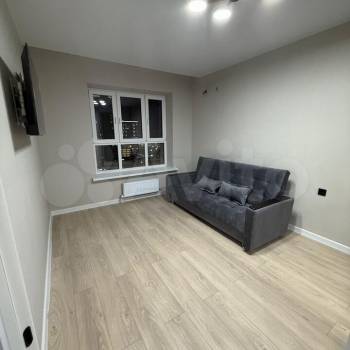 Сдается 1-комнатная квартира, 39 м²