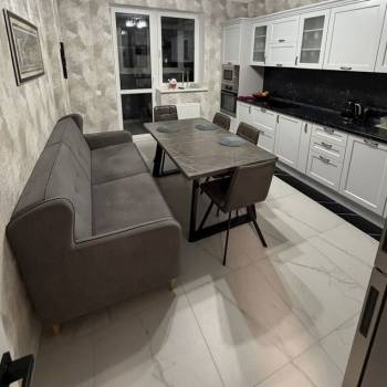 Продается 2-х комнатная квартира, 80 м²