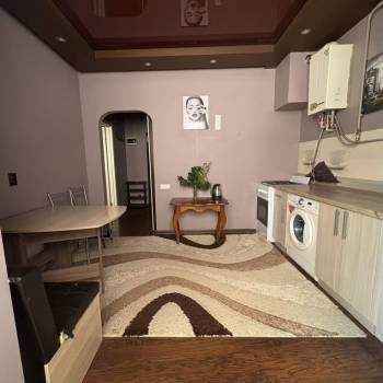 Сдается 1-комнатная квартира, 35 м²