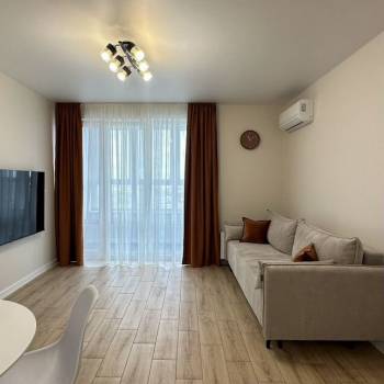 Сдается 1-комнатная квартира, 46 м²