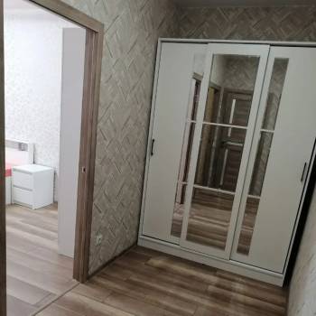 Сдается 1-комнатная квартира, 42 м²