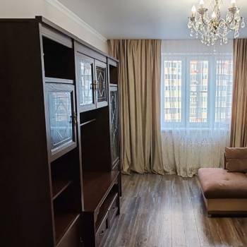 Сдается 1-комнатная квартира, 41 м²