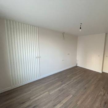 Продается 1-комнатная квартира, 41,8 м²