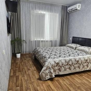 Продается 1-комнатная квартира, 37 м²