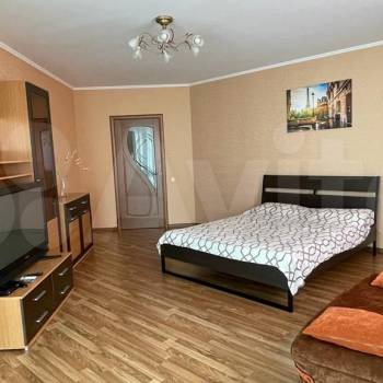 Сдается 1-комнатная квартира, 52 м²