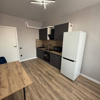 Сдается 1-комнатная квартира, 39 м²