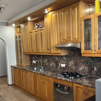 Сдается 2-х комнатная квартира, 80 м²