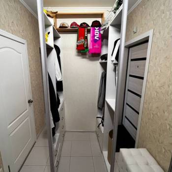 Продается 1-комнатная квартира, 48 м²