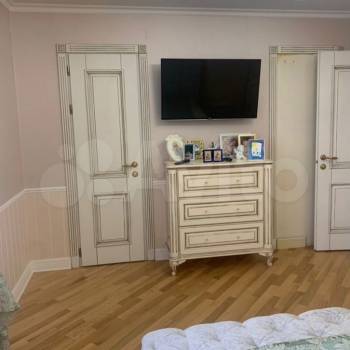 Продается Дом, 240 м²