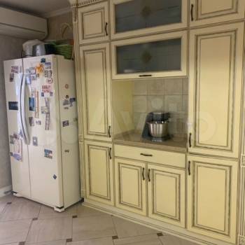 Продается Дом, 240 м²