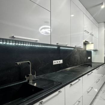 Сдается 2-х комнатная квартира, 70 м²