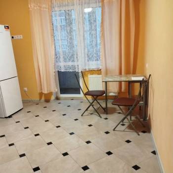 Сдается 1-комнатная квартира, 45 м²