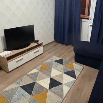 Продается 1-комнатная квартира, 32 м²