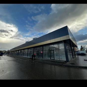 Сдается Нежилое помещение, 270 м²