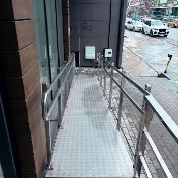 Сдается Нежилое помещение, 2000 м²