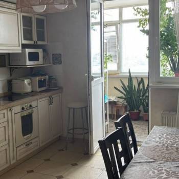 Продается 2-х комнатная квартира, 67,3 м²