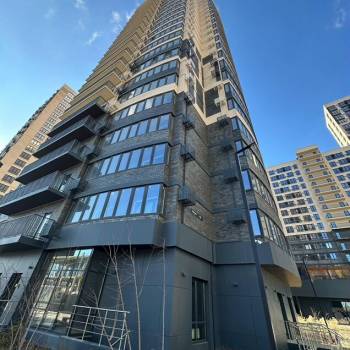 Продается 1-комнатная квартира, 39 м²