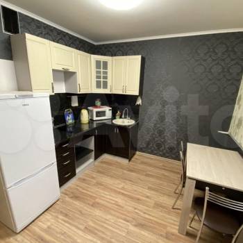 Сдается 1-комнатная квартира, 37 м²