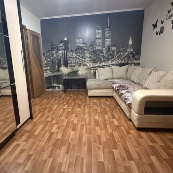 Сдается 1-комнатная квартира, 40 м²