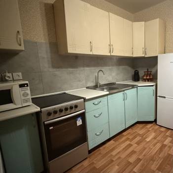 Сдается 1-комнатная квартира, 40 м²