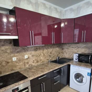 Сдается 1-комнатная квартира, 43 м²