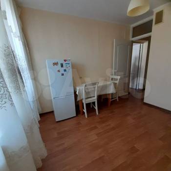 Сдается 1-комнатная квартира, 37 м²