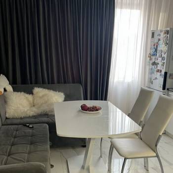 Продается 1-комнатная квартира, 41 м²