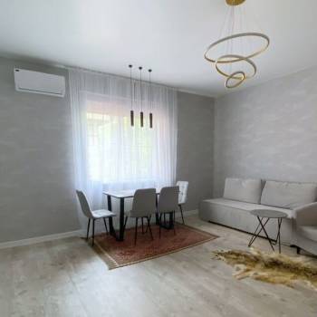 Продается 1-комнатная квартира, 43,3 м²