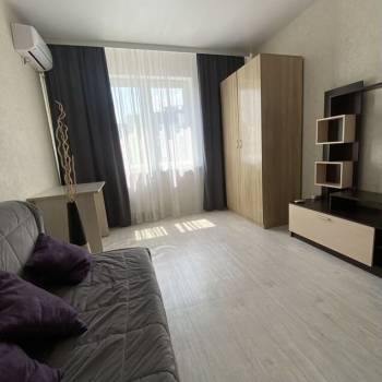 Сдается 1-комнатная квартира, 40 м²