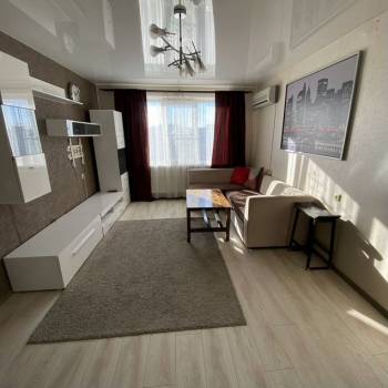 Сдается 2-х комнатная квартира, 57 м²