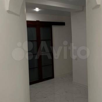 Продается Многокомнатная квартира, 106 м²