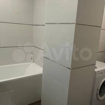 Продается Многокомнатная квартира, 106 м²