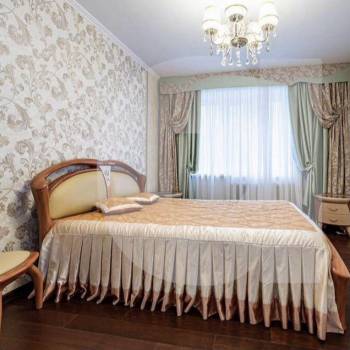 Продается Многокомнатная квартира, 106 м²