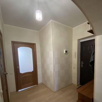 Продается 2-х комнатная квартира, 58 м²