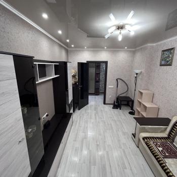 Сдается 1-комнатная квартира, 41 м²